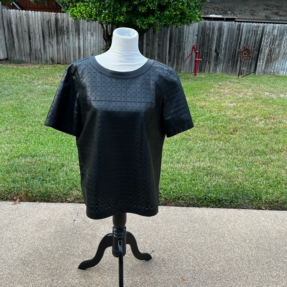 Lafayette 148 New York Top Blouse Laser-Cut Black Leather Back Zip Size L